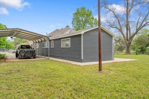 1419 N Sycamore Palestine TX 75801