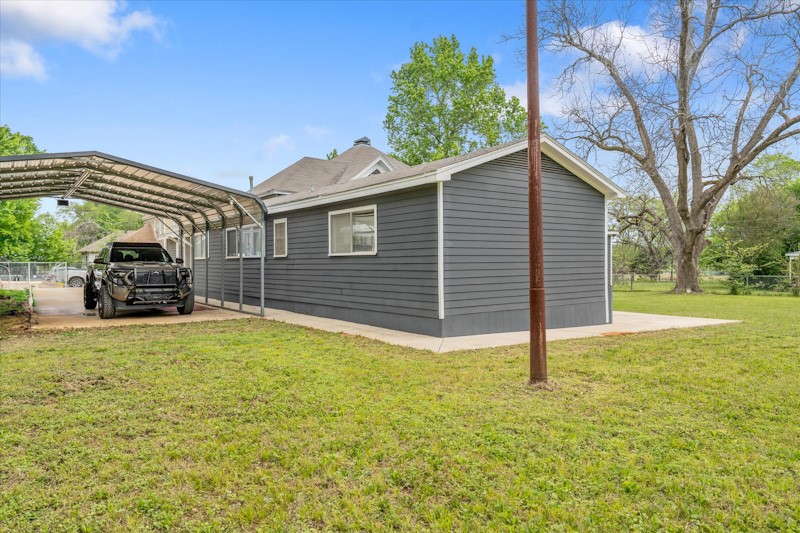 1419 N Sycamore Palestine TX 75801