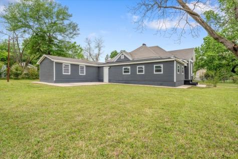 1419 N Sycamore Palestine TX 75801