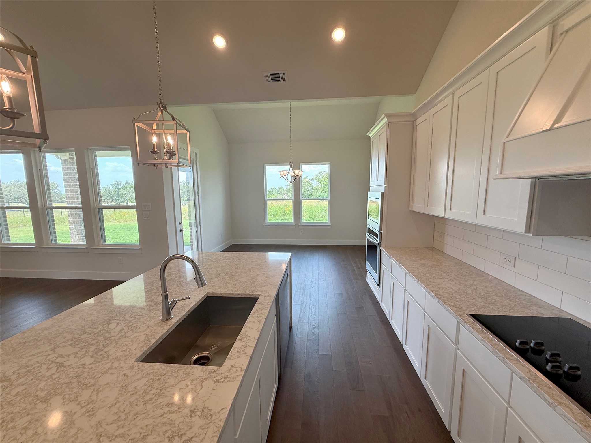1300 Green Ridge Weatherford TX 76085
