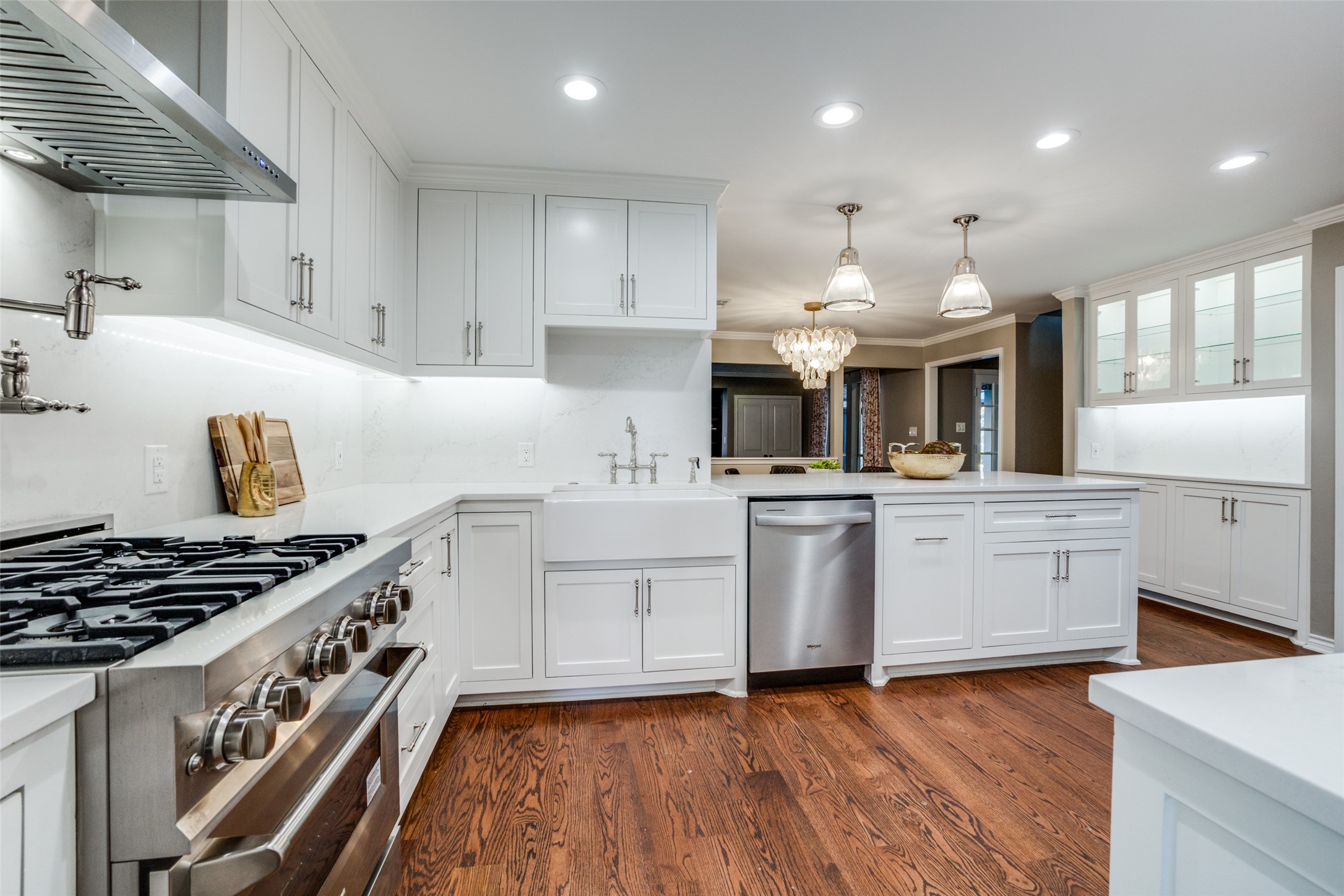 15211 Meandering Way Dallas TX 75248