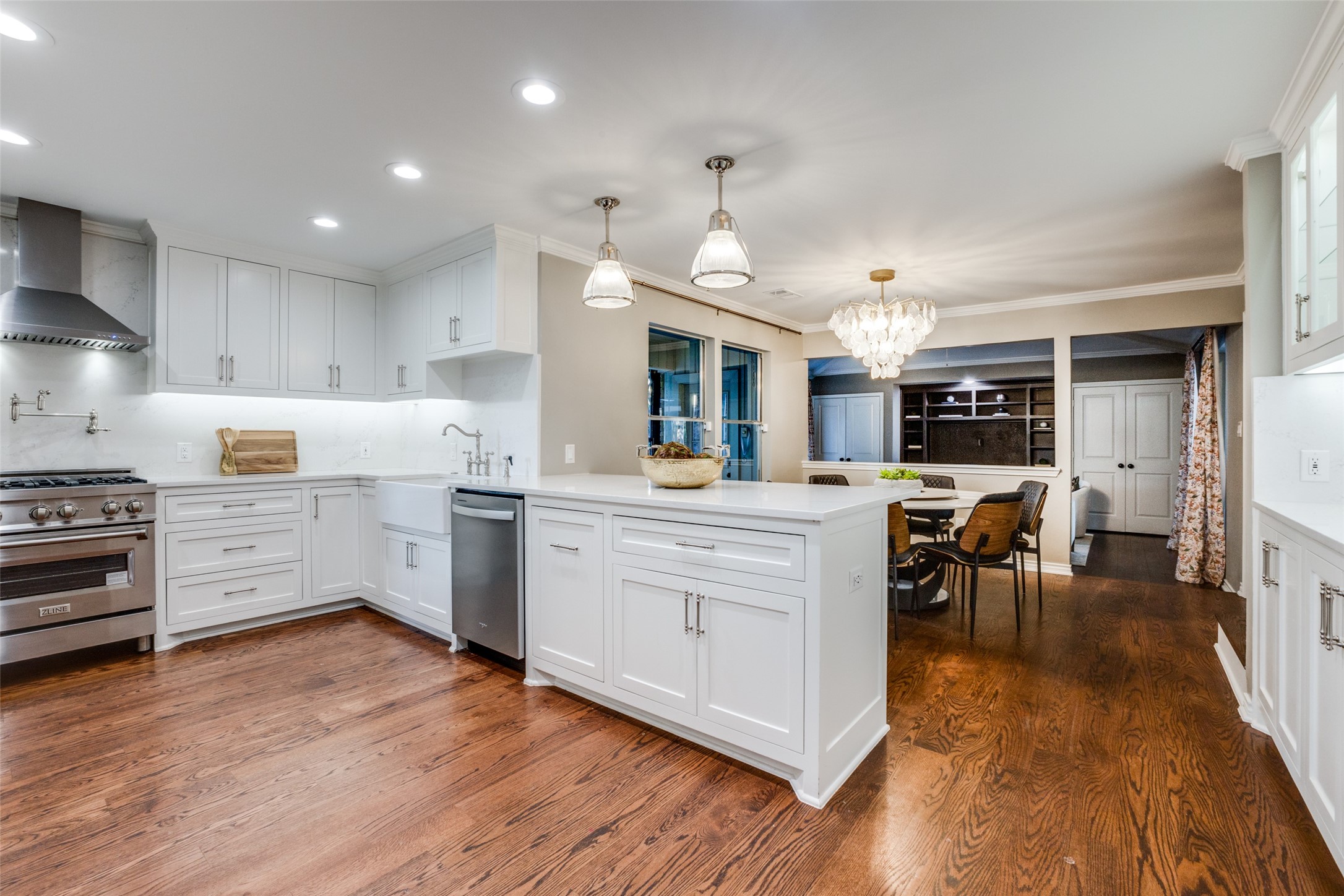 15211 Meandering Way Dallas TX 75248