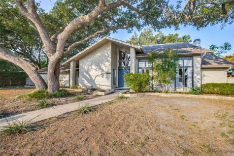 15211 Meandering Way Dallas TX 75248