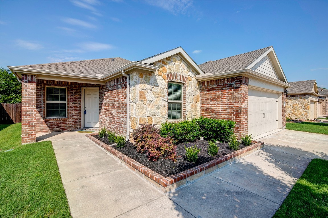 1207 Jasper Crossing Princeton TX 75407