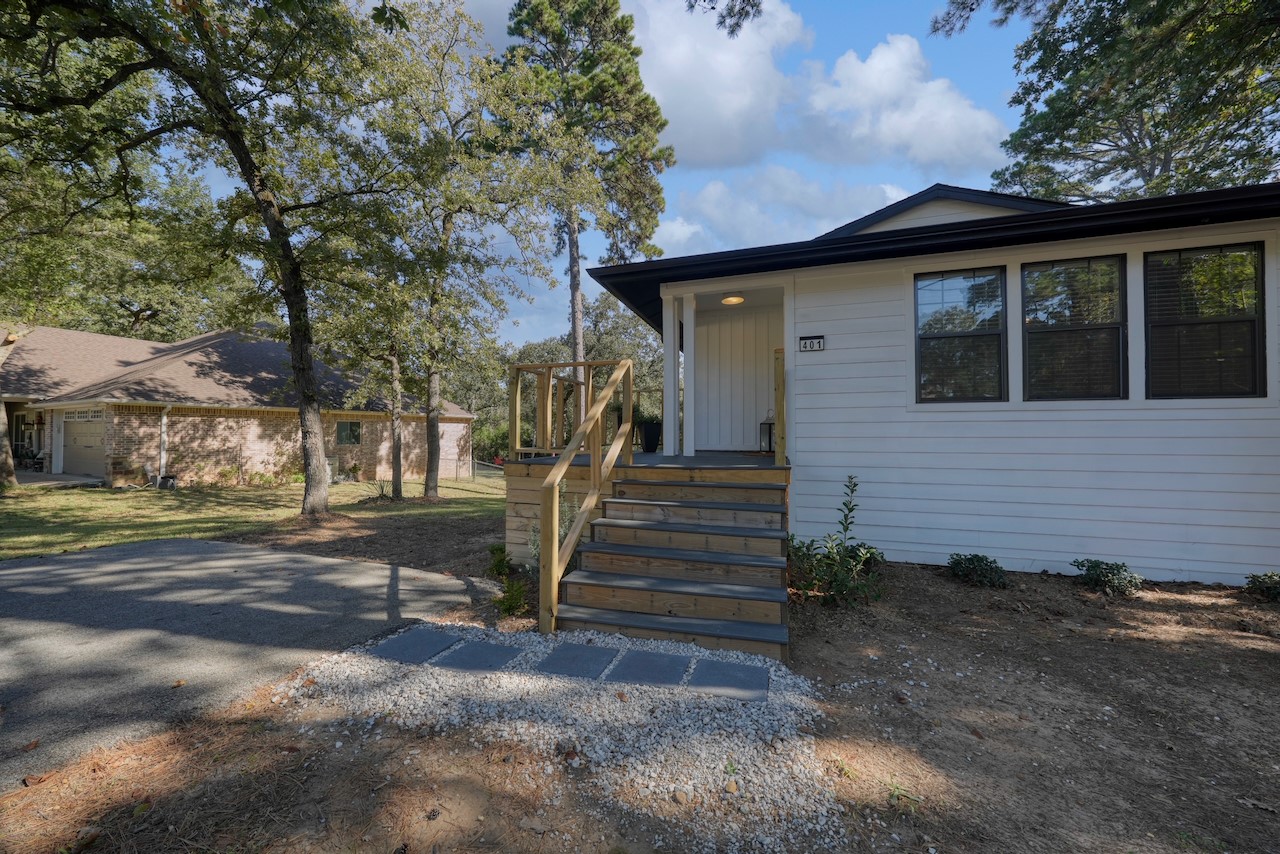 401 Hideaway Lane E Hideaway TX 75771