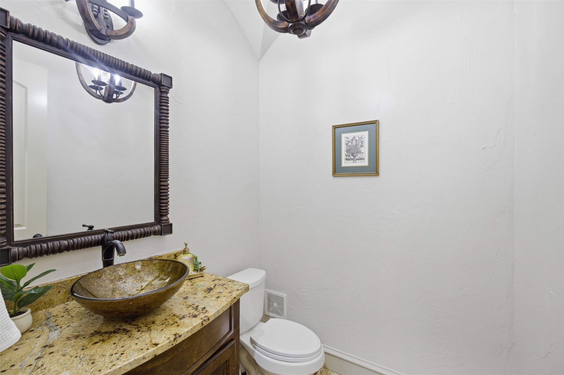1025 Cedar Glen Trail Heath TX 75032