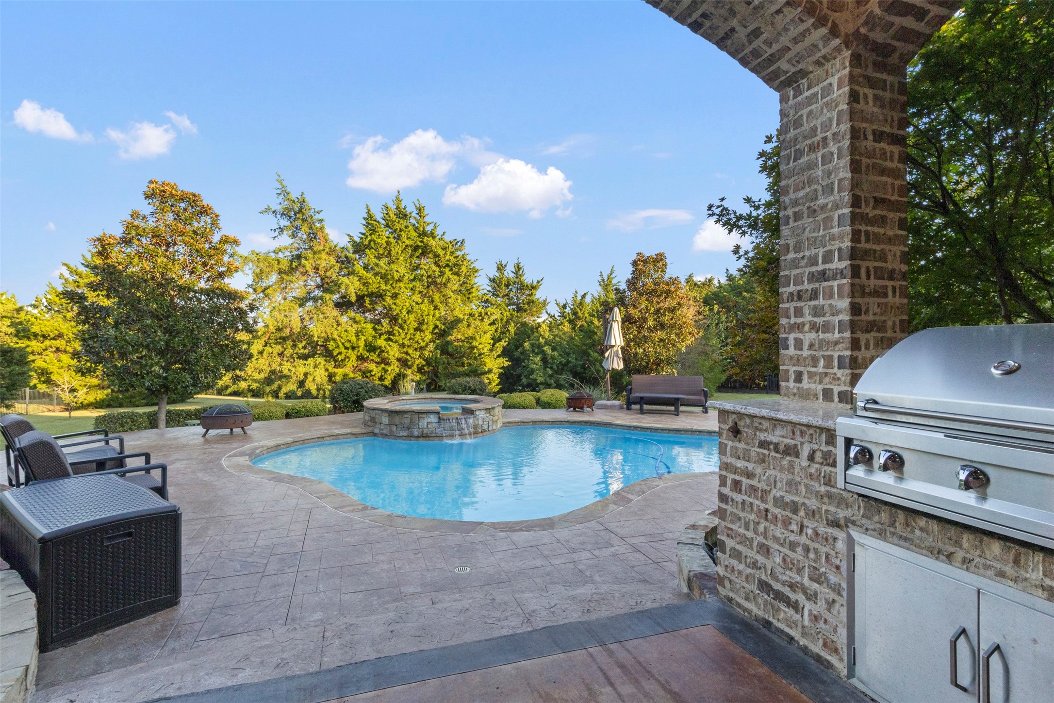 1025 Cedar Glen Trail Heath TX 75032