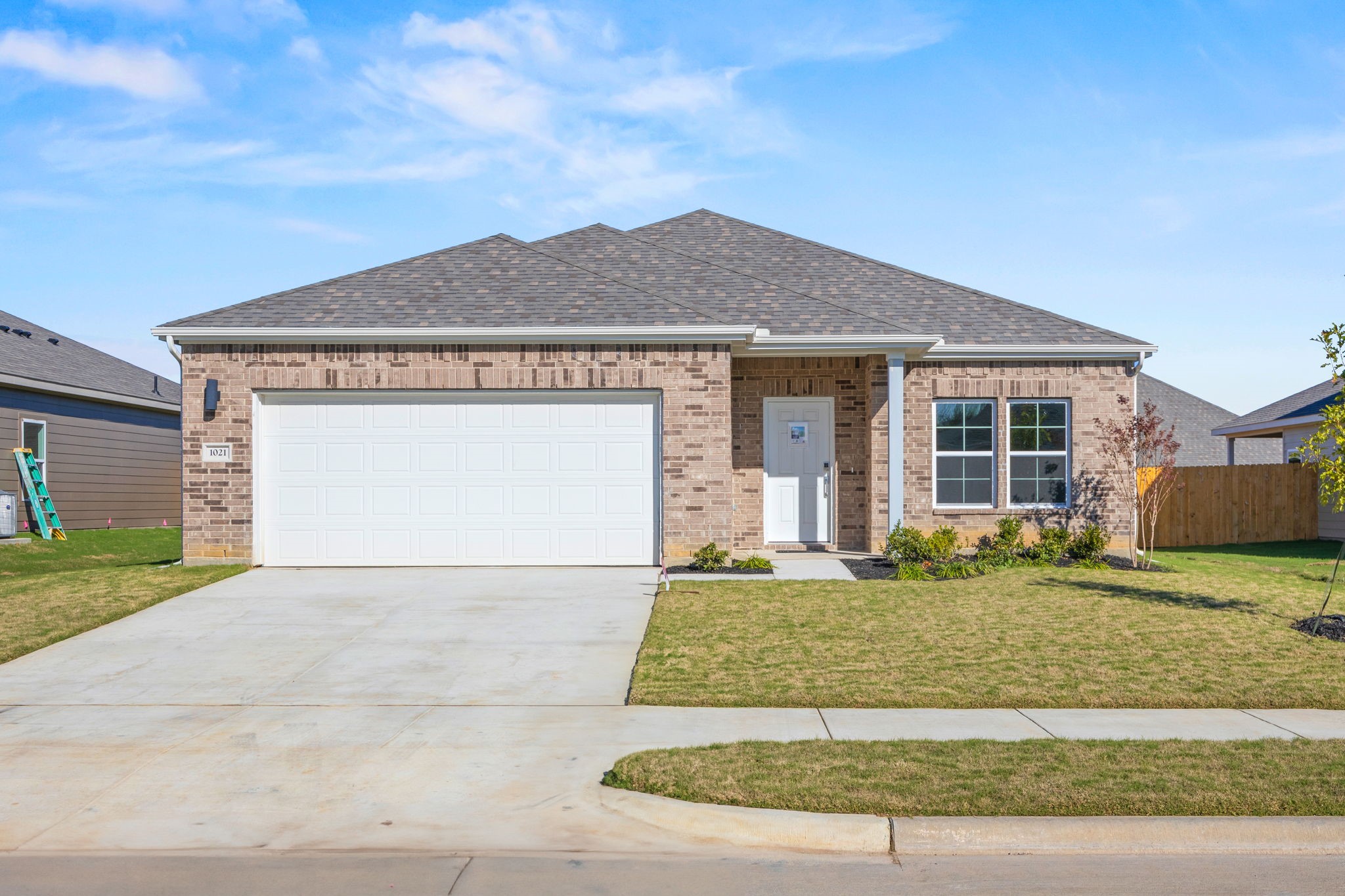 1021 Park Oak Lane Crowley TX 76036