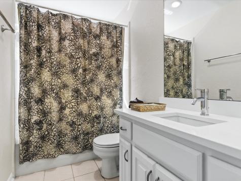 1613 Villa Court Corinth TX 76210