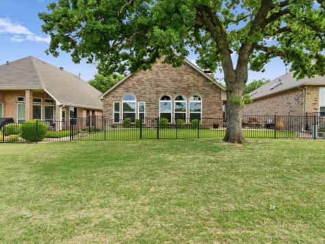 1613 Villa Court Corinth TX 76210