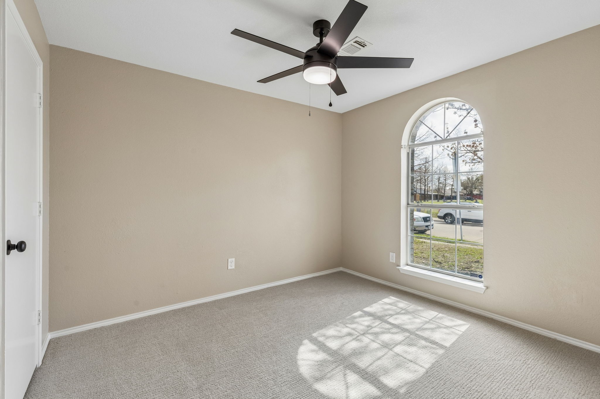 2604 Helen Lane Mesquite TX 75181