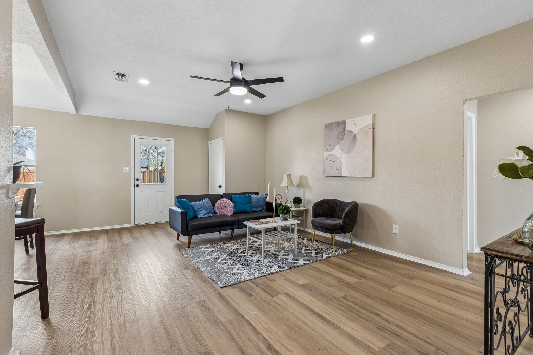 2604 Helen Lane Mesquite TX 75181