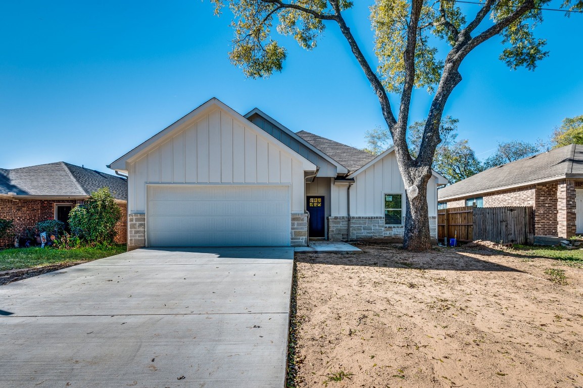 415 Grayson Court Joshua TX 76058