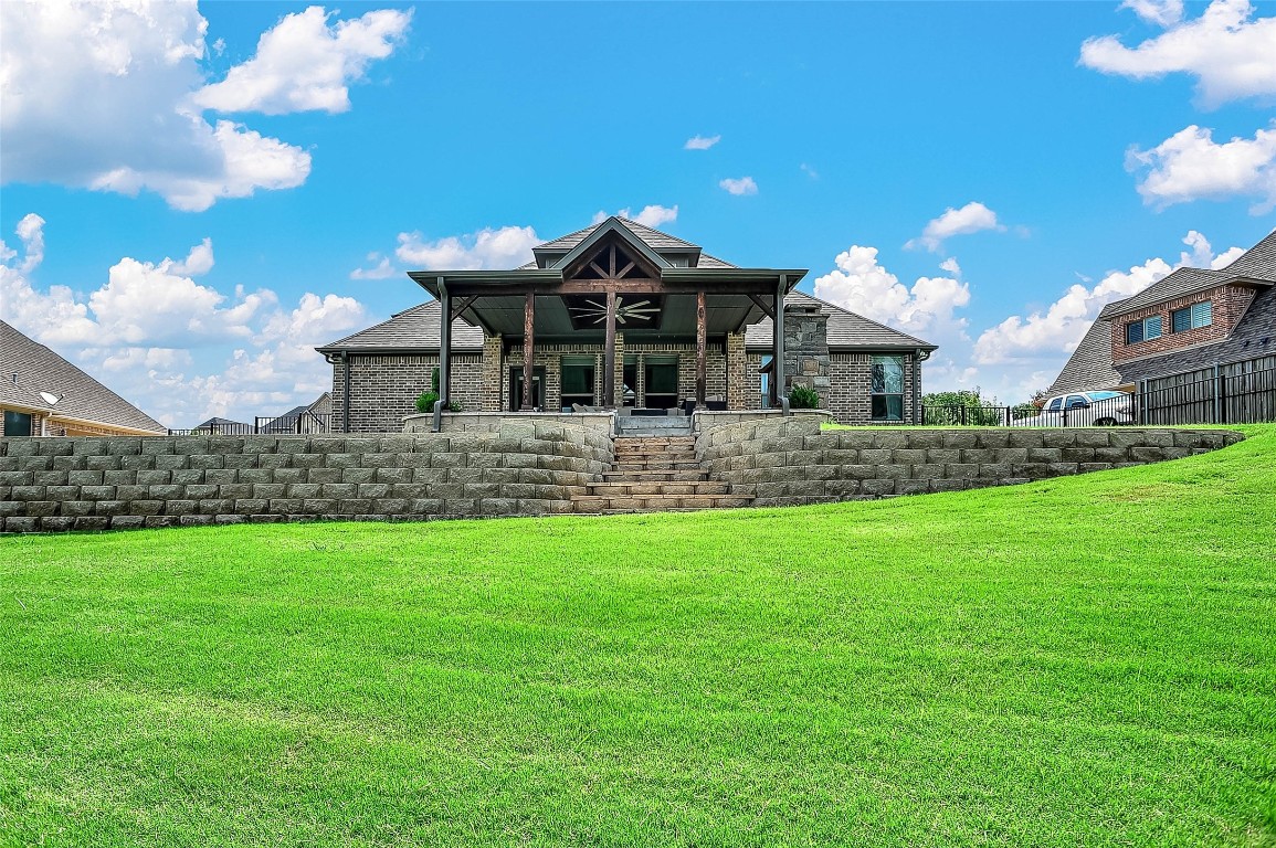 2518 Silverado Trail Sherman TX 75092
