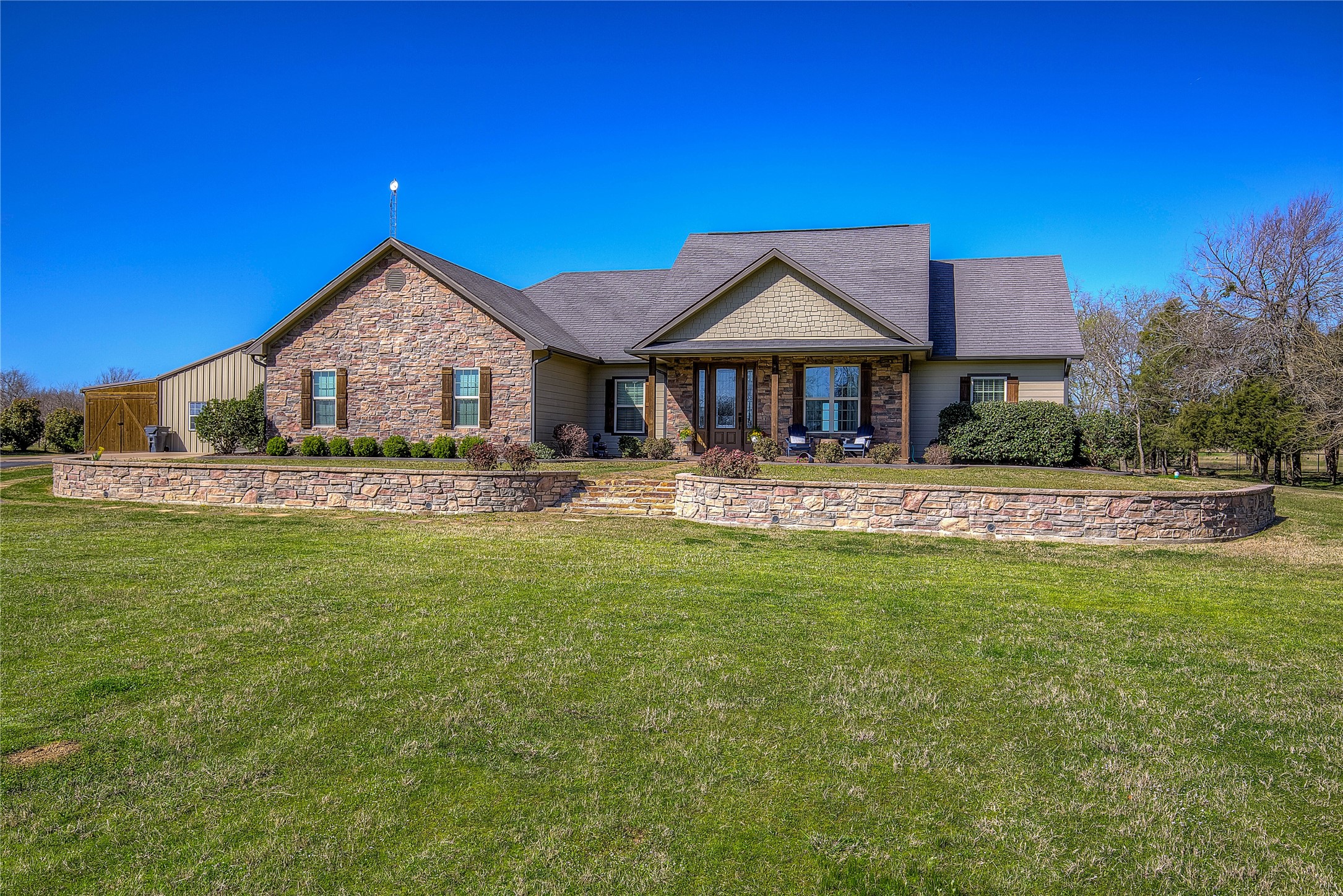 950 Rs County Road 1520 Point TX 75472