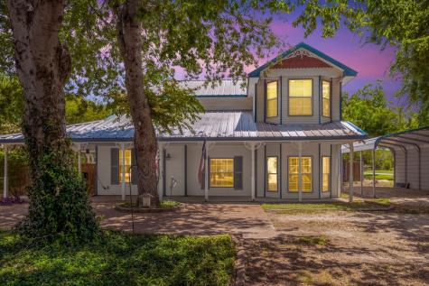 516 W 2nd Street Justin TX 76247