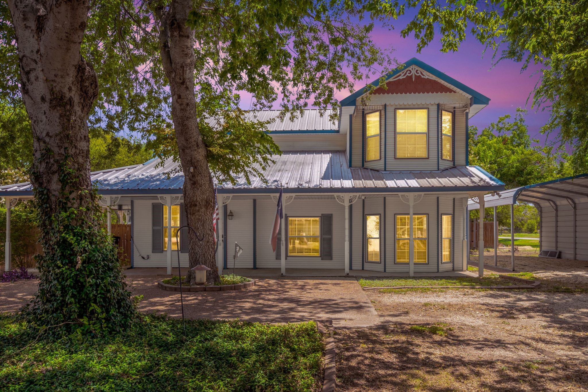 516 W 2nd Street Justin TX 76247