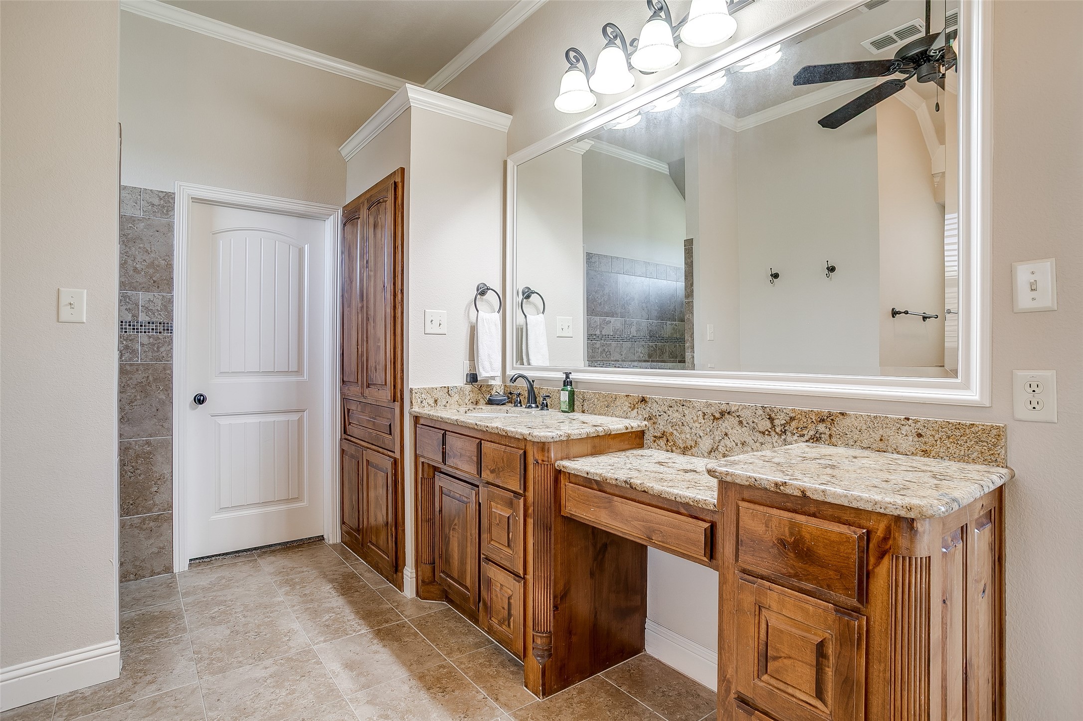 131 Condor View Weatherford TX 76087