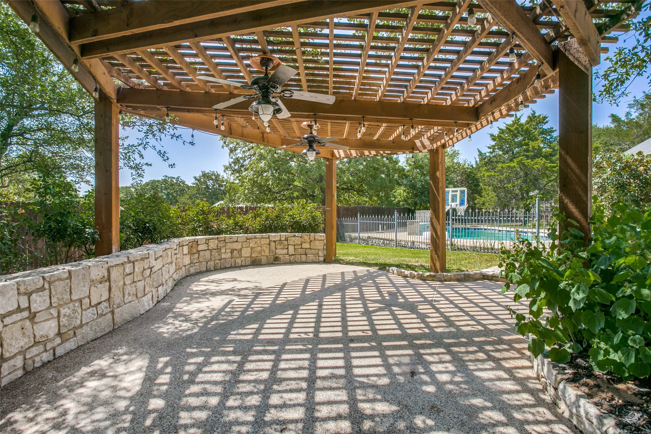 1006 Hidden Knoll Court Southlake TX 76092