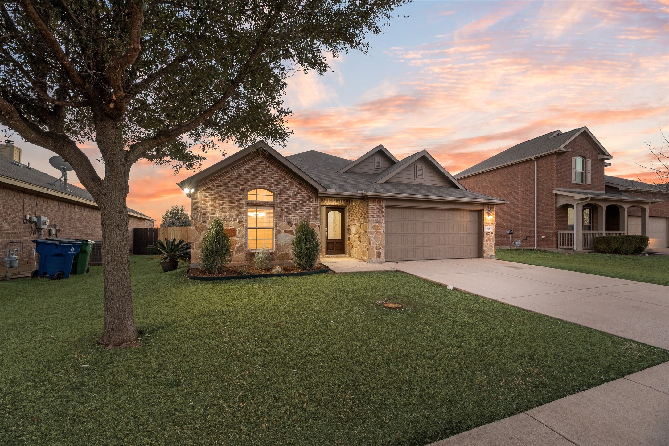 620 S Heights Drive Crowley TX 76036