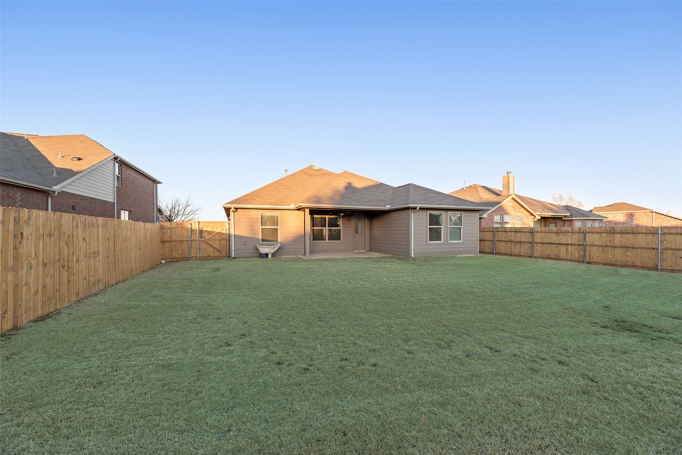 620 S Heights Drive Crowley TX 76036
