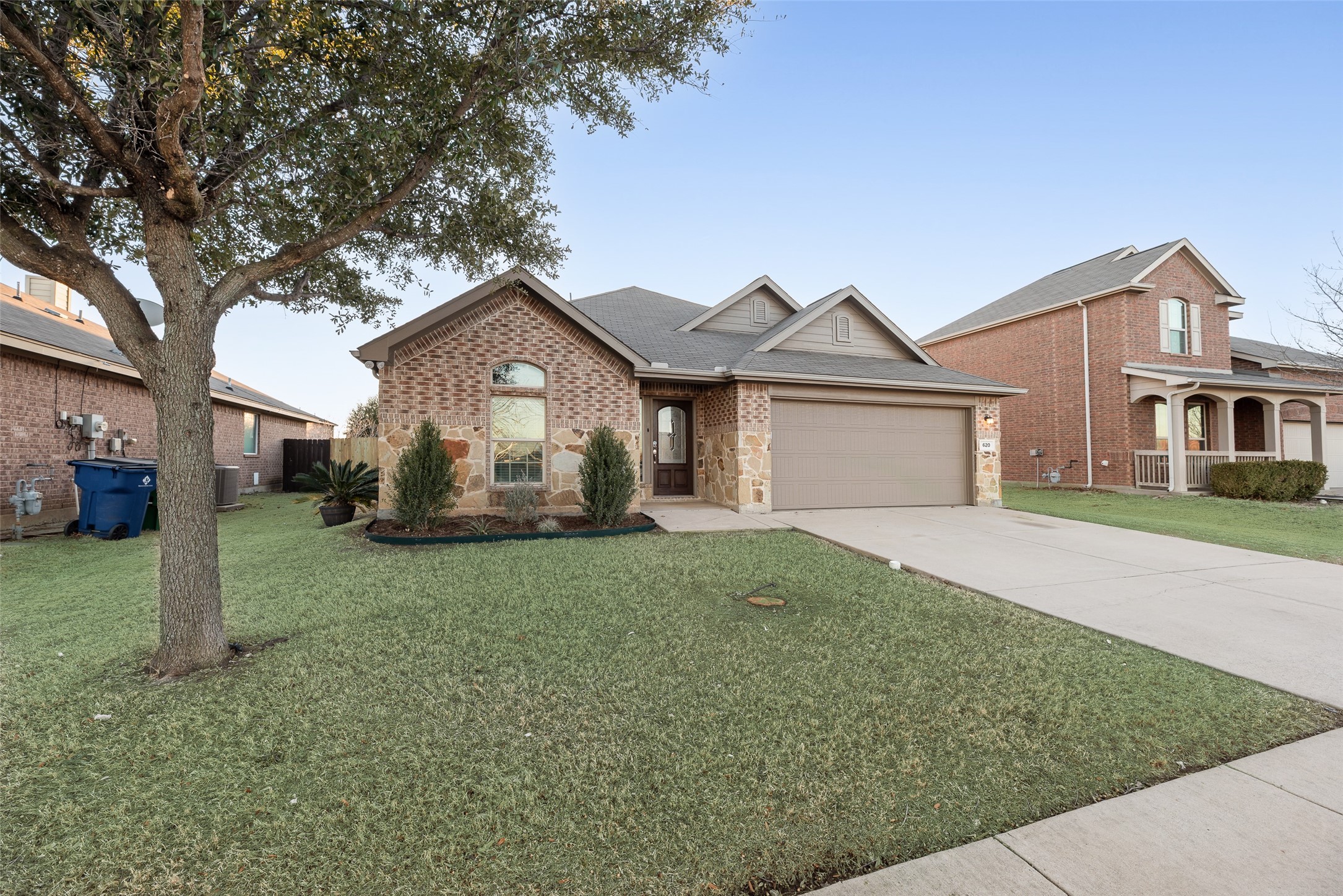 620 S Heights Drive Crowley TX 76036