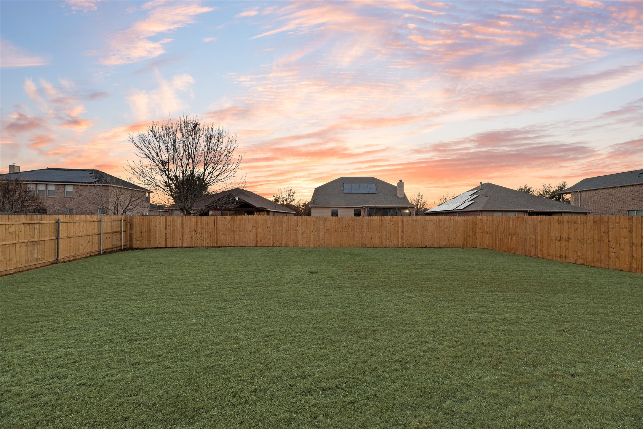 620 S Heights Drive Crowley TX 76036