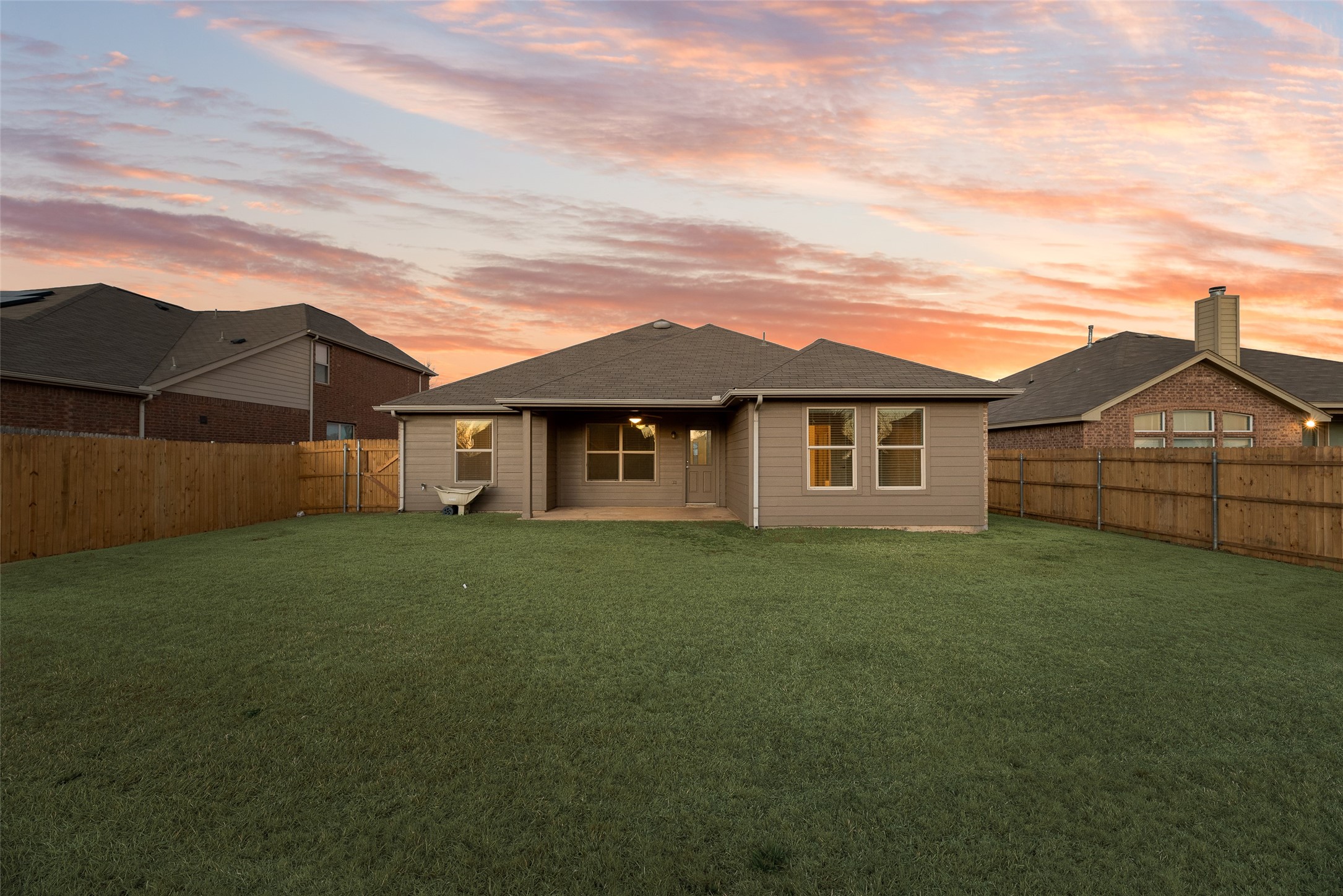 620 S Heights Drive Crowley TX 76036
