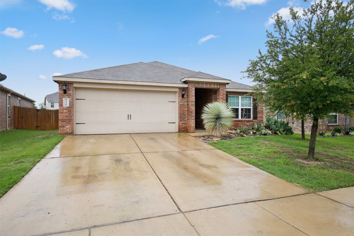 6136 Chalk Hollow Drive Fort Worth TX 76179