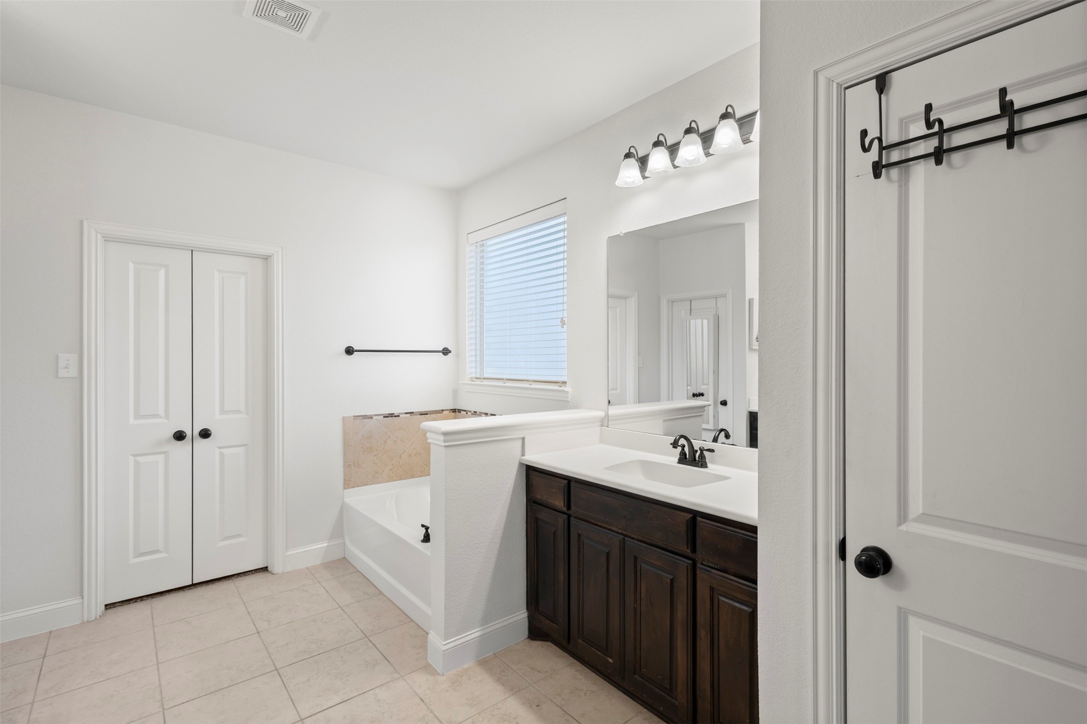 5601 Cornelia Court Midlothian TX 76065