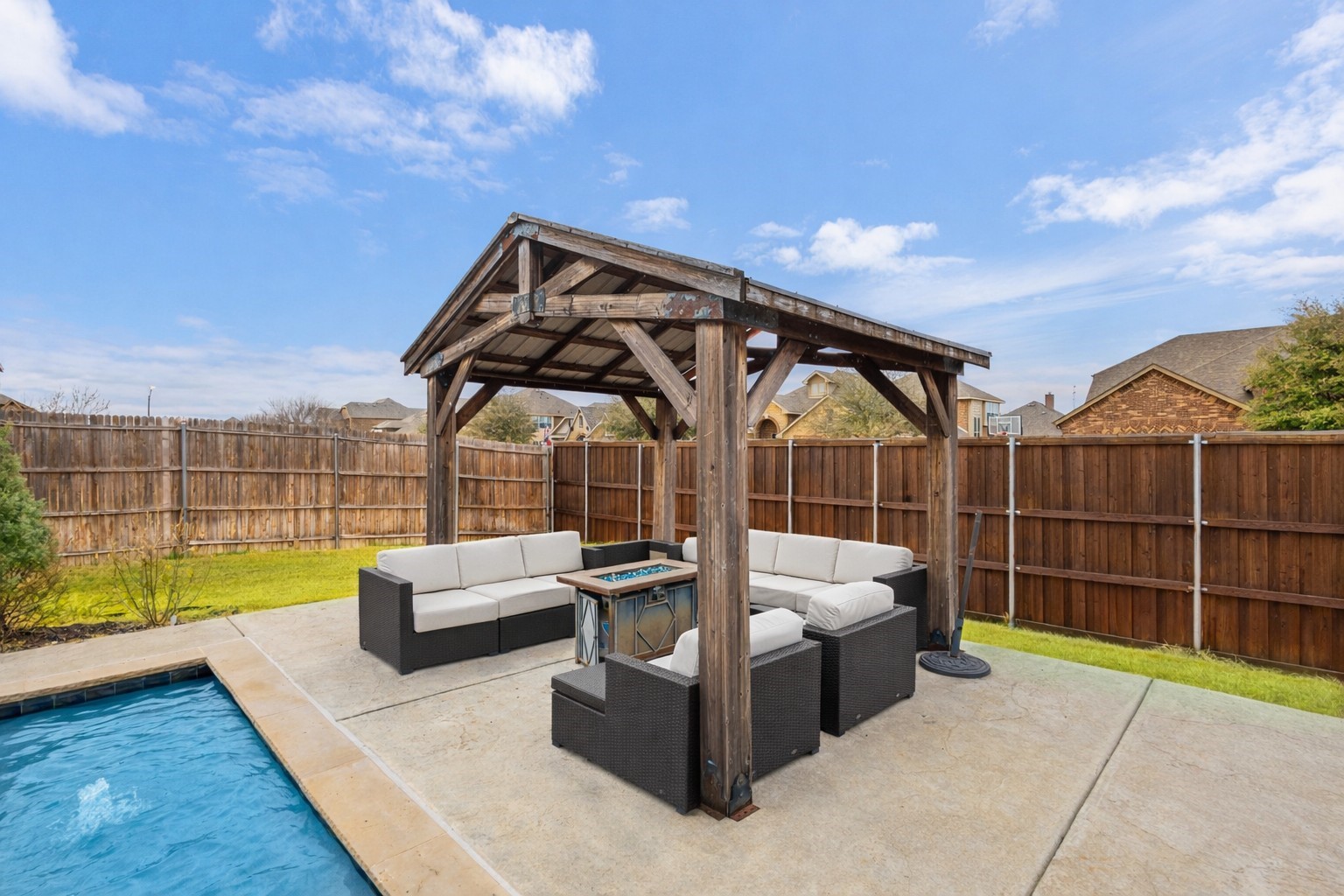 5601 Cornelia Court Midlothian TX 76065