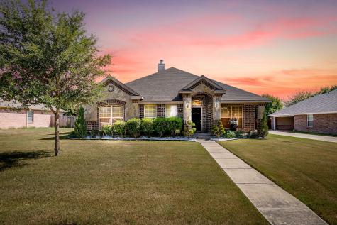 110 Sheri Way Red Oak TX 75154