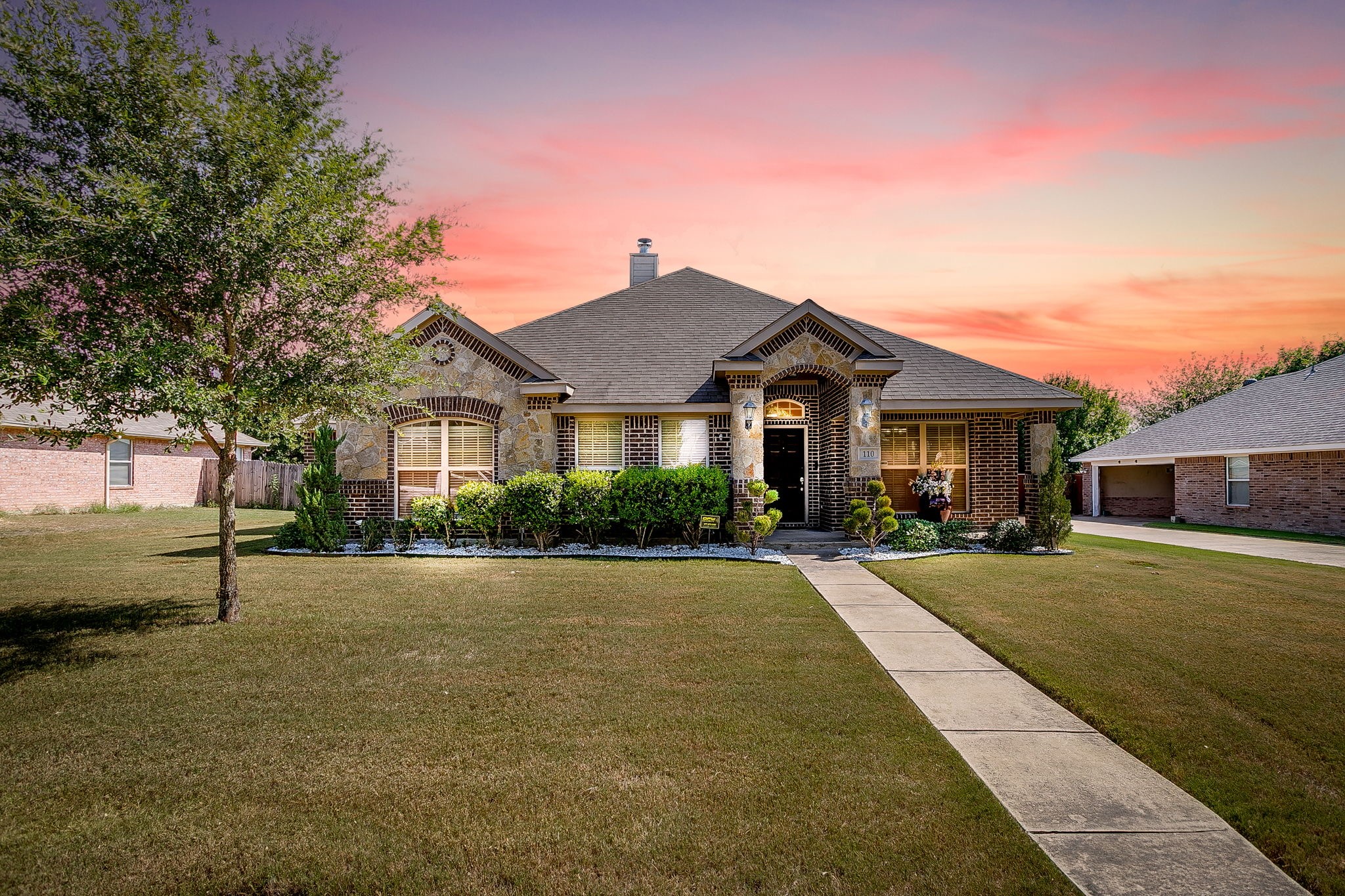 110 Sheri Way Red Oak TX 75154