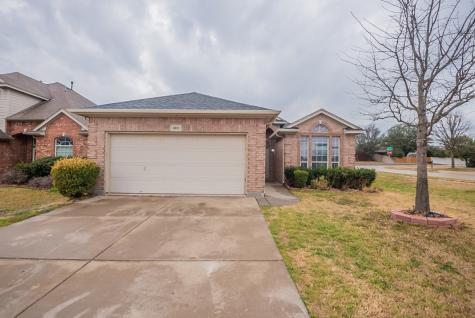 5873 Seahorse Cove Fort Worth TX 76179