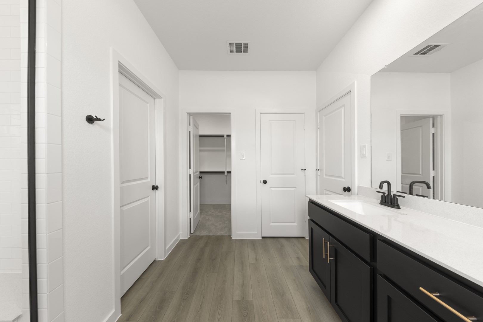 6927 Mission Tejas Drive Dallas TX 75228