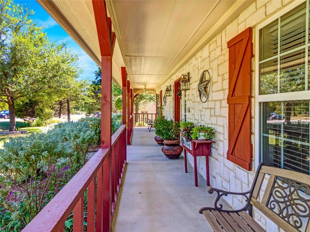 557 Mustang Court Lavon TX 75166