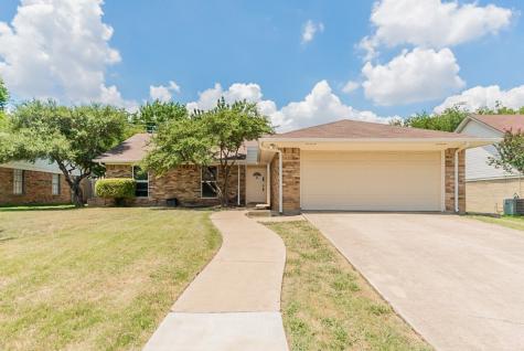 1928 Aspen Drive Lewisville TX 75077