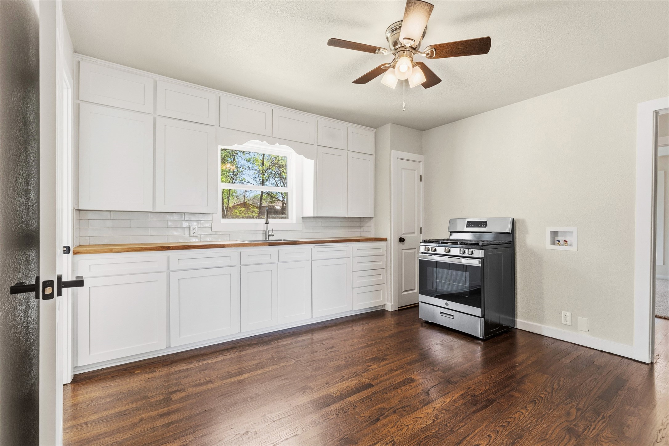 417 N Burdette Avenue Sherman TX 75090