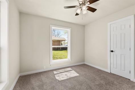 417 N Burdette Avenue Sherman TX 75090