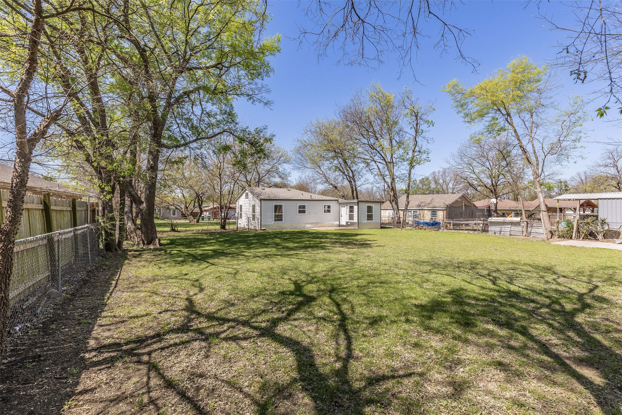 417 N Burdette Avenue Sherman TX 75090