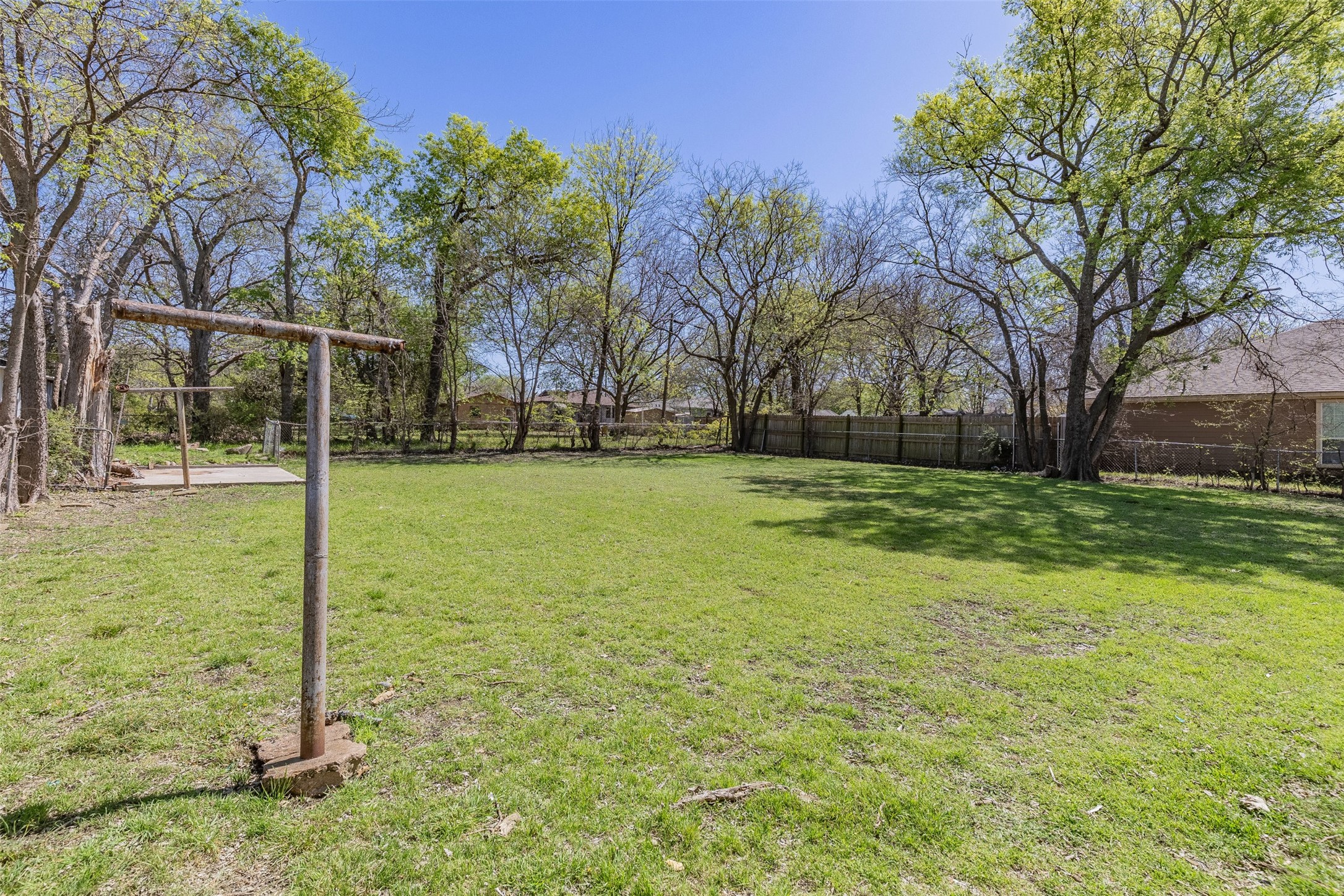 417 N Burdette Avenue Sherman TX 75090