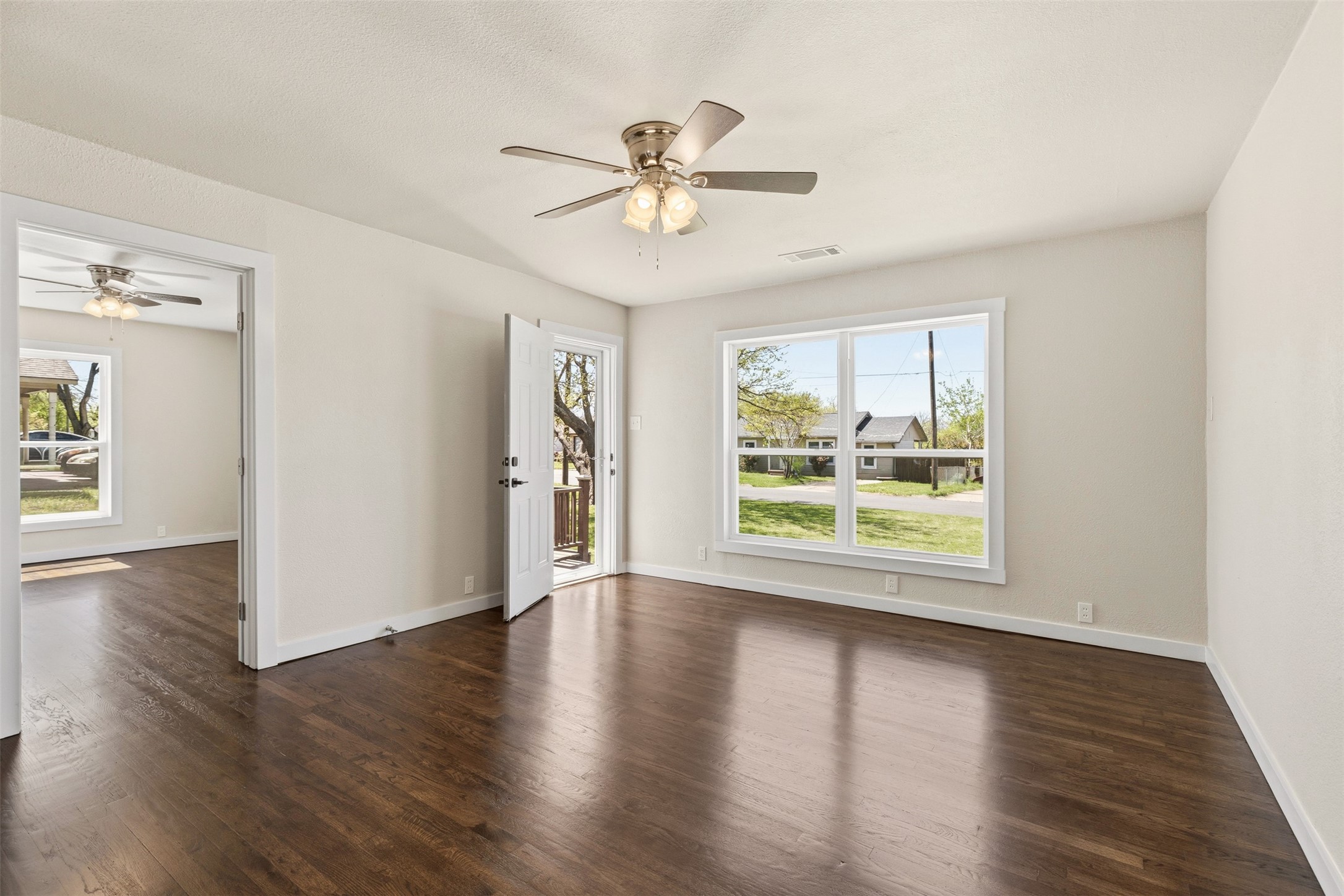 417 N Burdette Avenue Sherman TX 75090