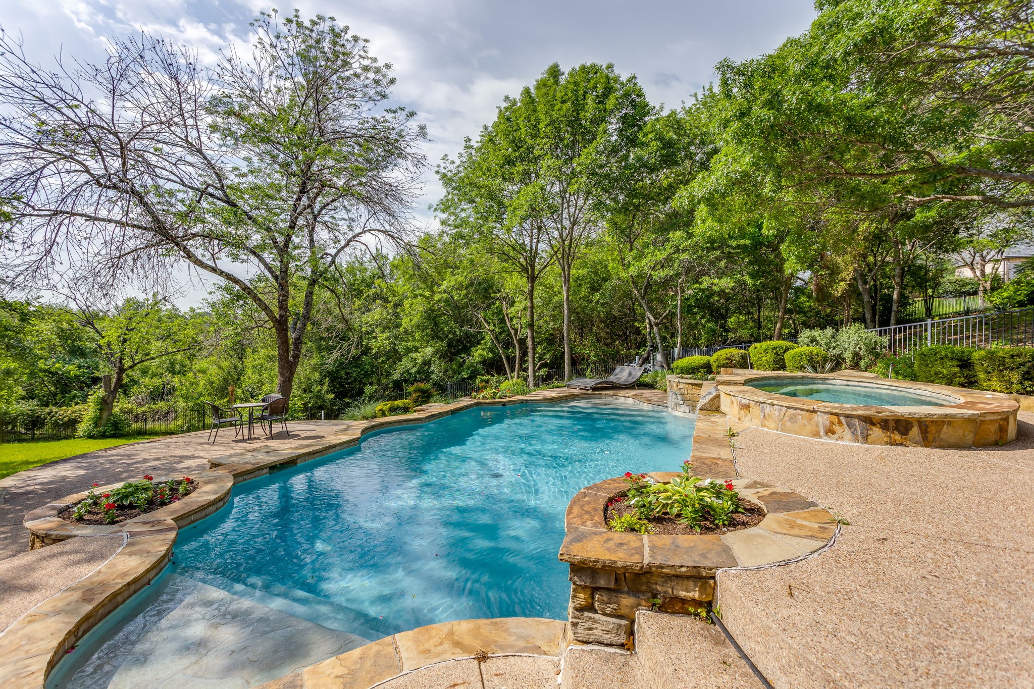305 Covered Bridge Drive Fort Worth TX 76108