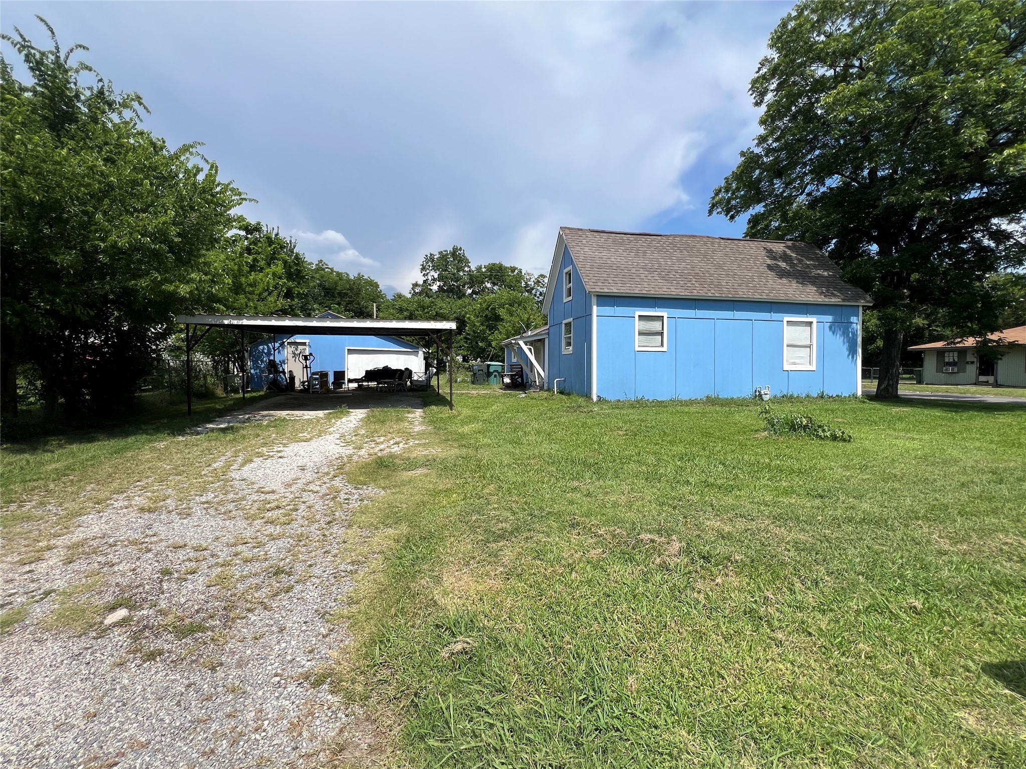 603 E Thomas Street Sherman TX 75090