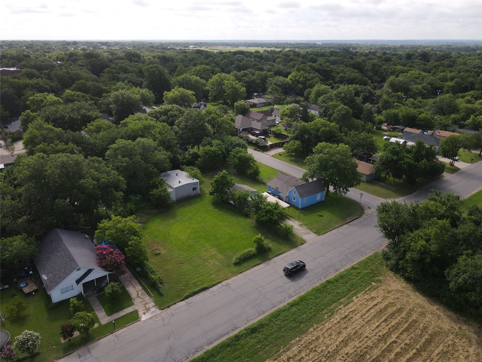 603 E Thomas Street Sherman TX 75090