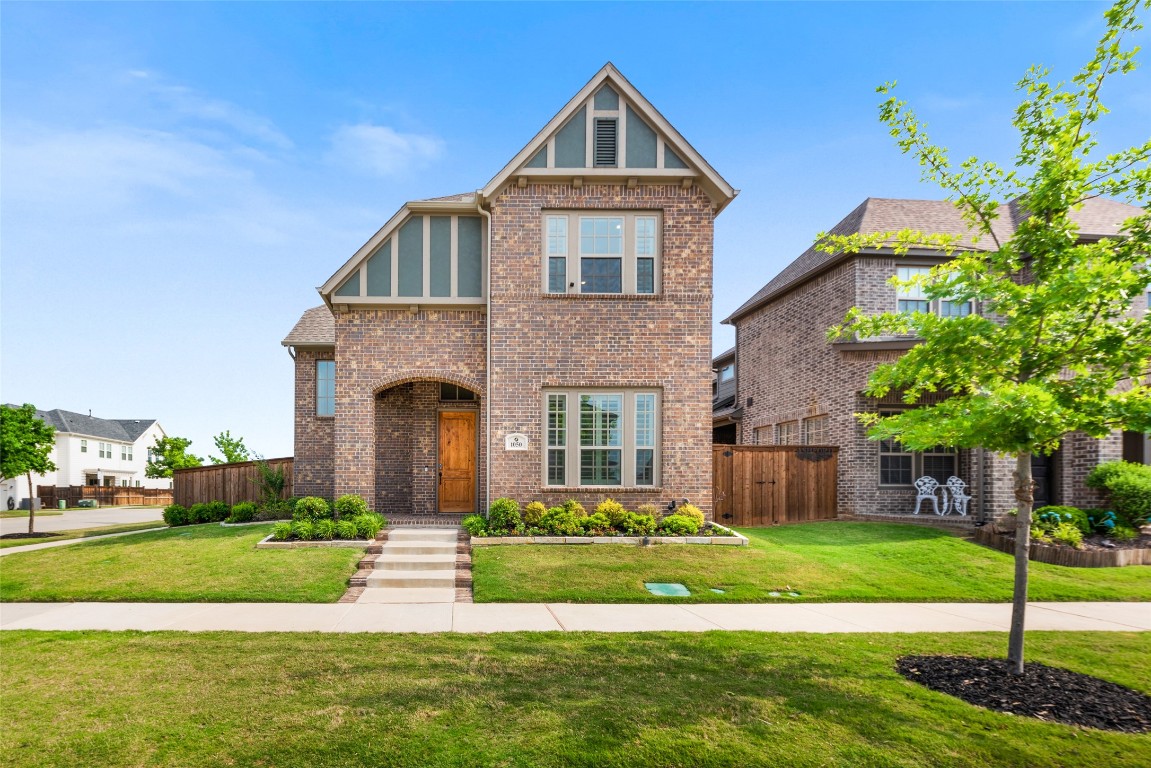1050 Fullerton Drive Allen TX 75013