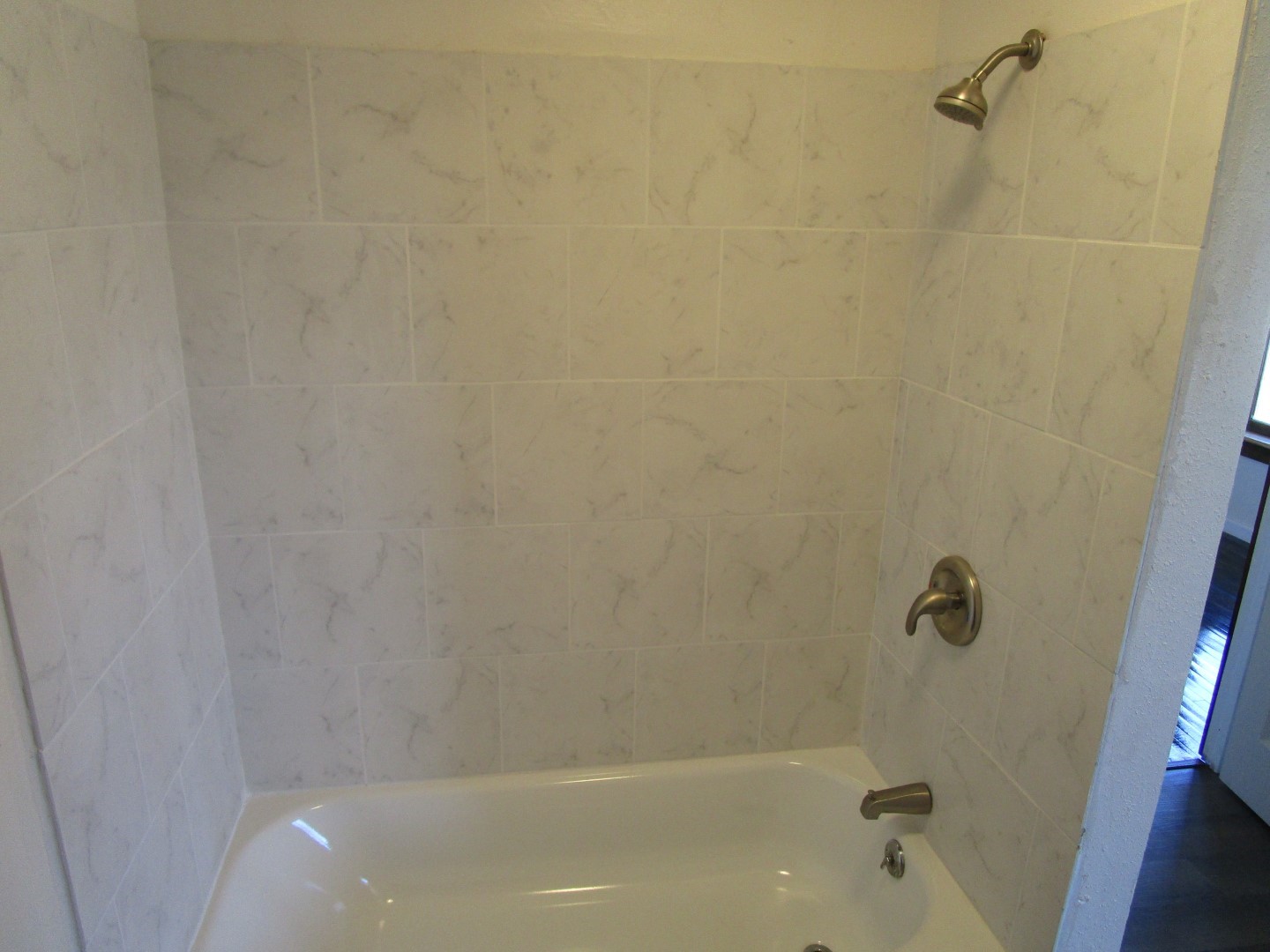 106 E Magnolia Avenue Electra TX 76360