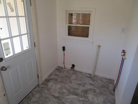 106 E Magnolia Avenue Electra TX 76360
