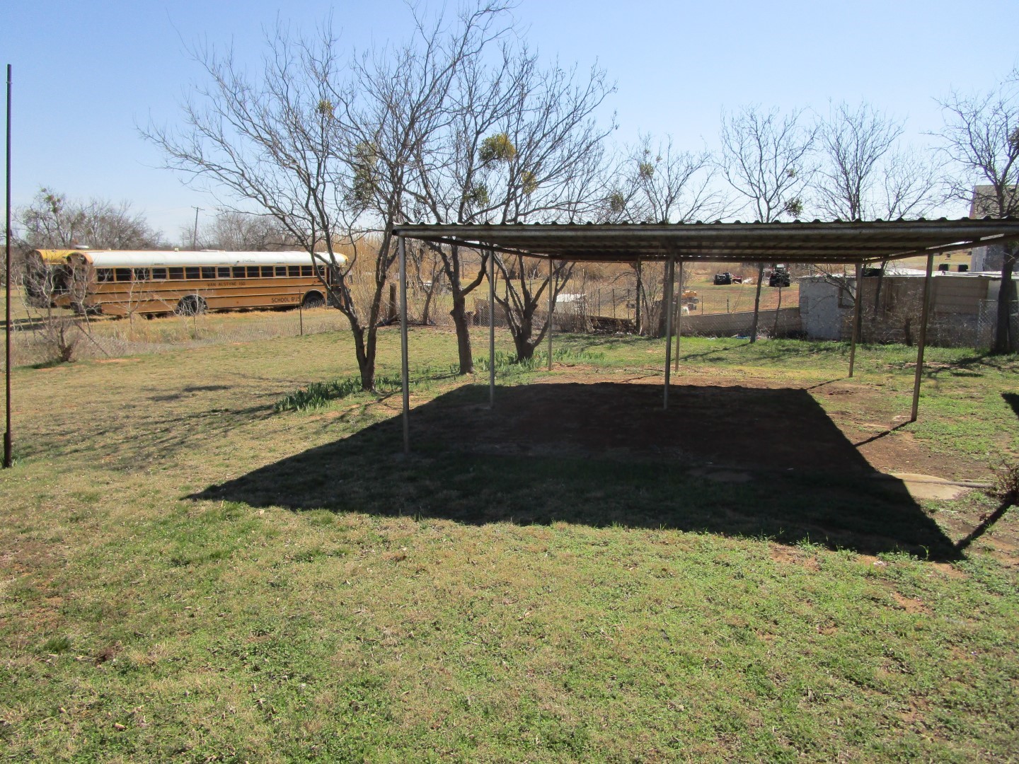 106 E Magnolia Avenue Electra TX 76360