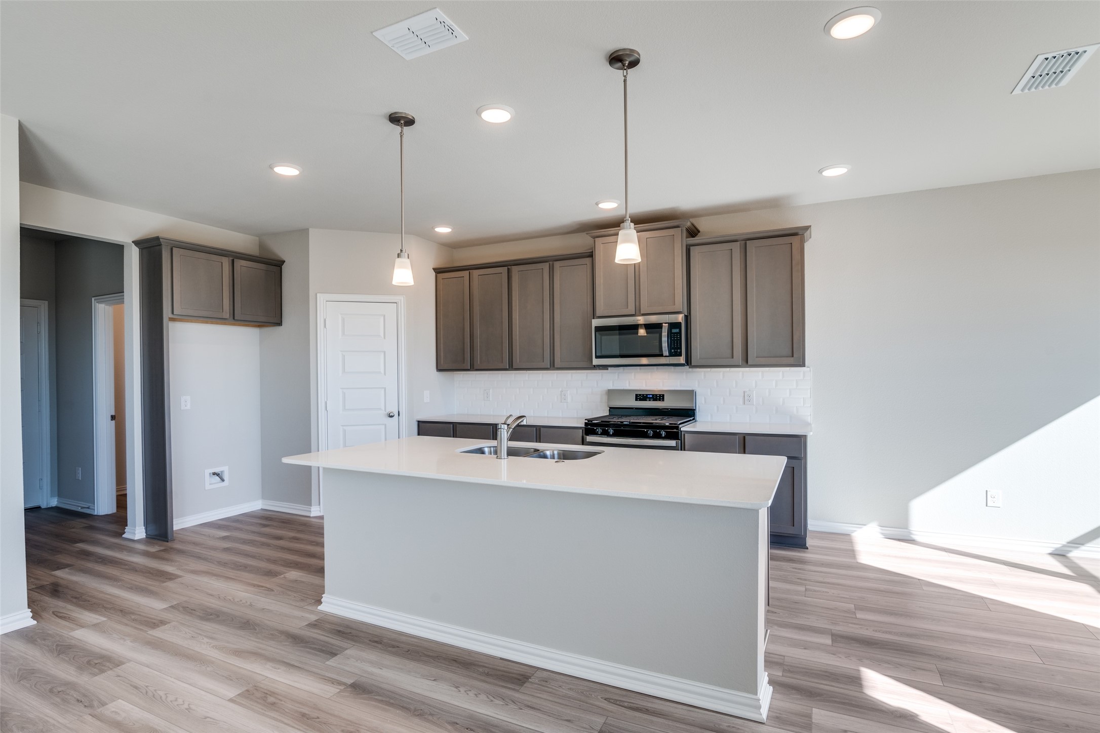 312 Silent Pond Park Lavon TX 75166